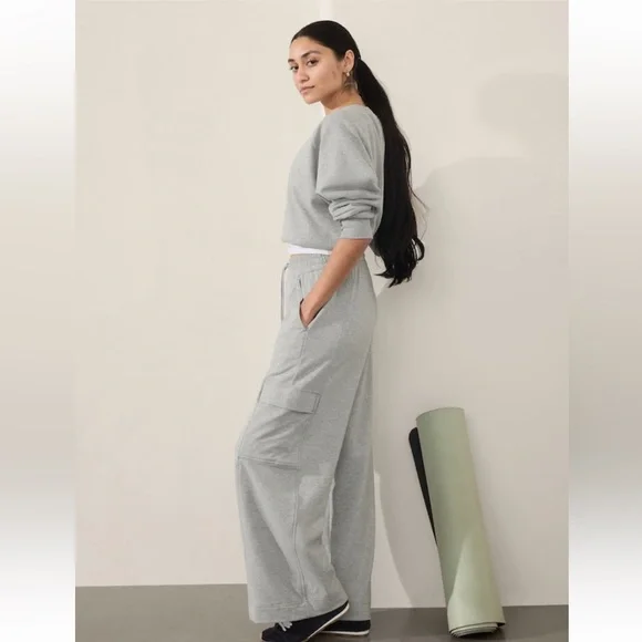 Retroterry Gray High Rise Wide Leg Cargo Pant. Petite Medium - Picture 3 of 9